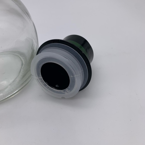 Frosty The Snowman Vtg. Christmas Painted Cocoa Glass Jug/Decanter With Top Hat - Picture 8 of 11